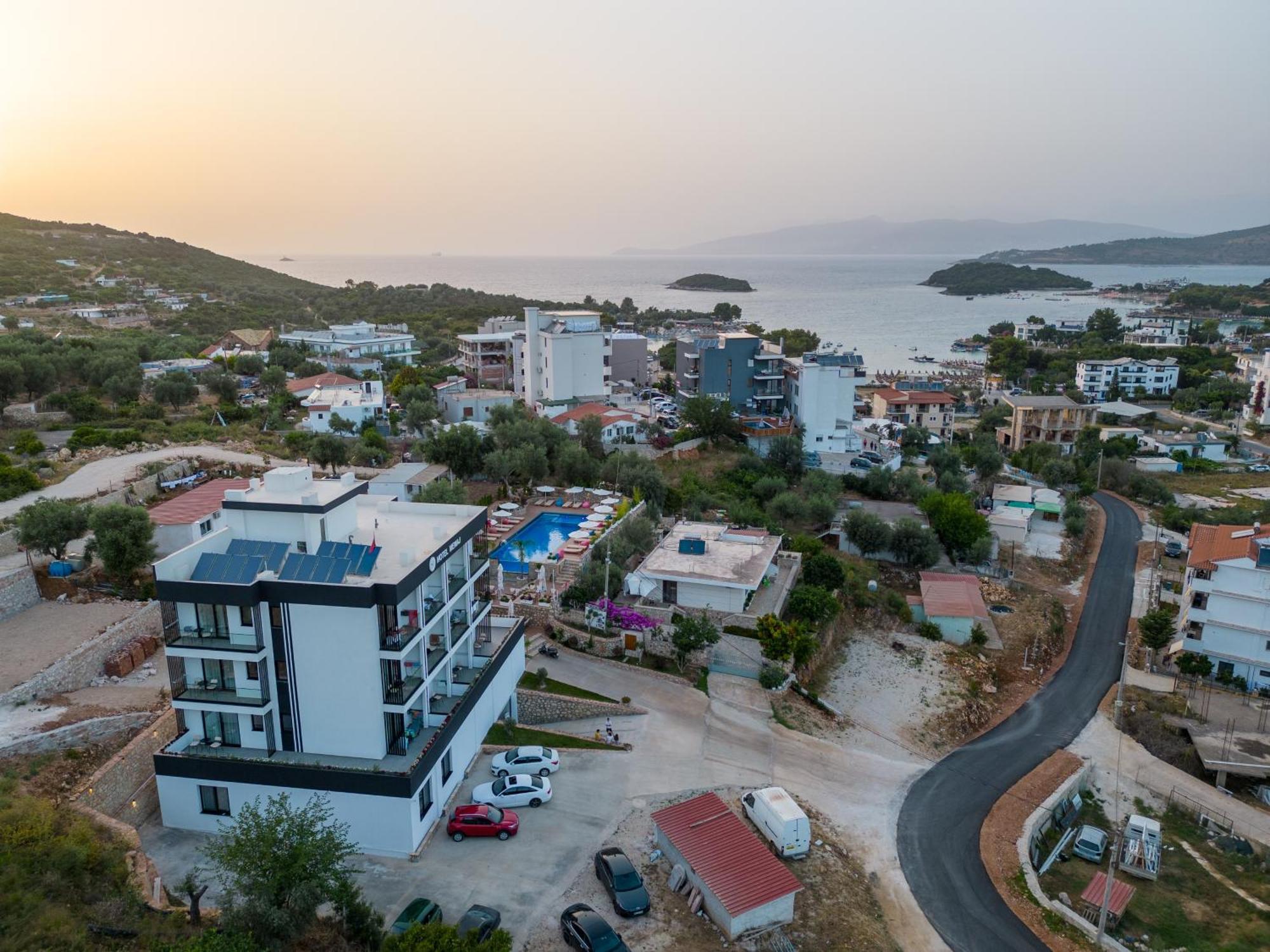 Hotel Memaj Ksamil Ngoại thất bức ảnh